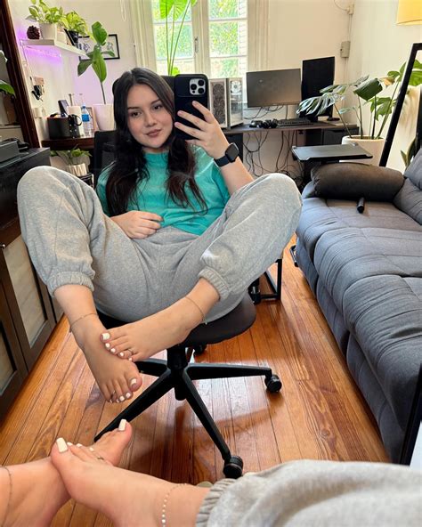 Mel Demie