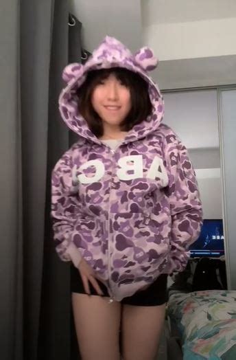 Asian Bapebaee leaks OF