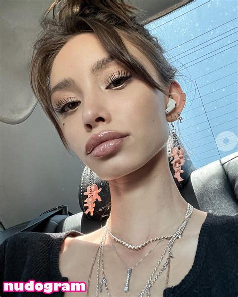 Asian Kaile Goh leaks OF