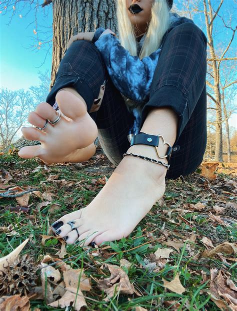 Lexie Grll (Lexiegrl) (lexiegrll)