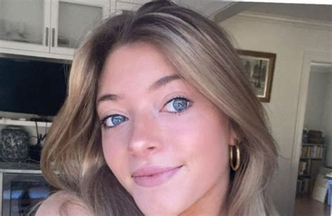 Rileymaelewis