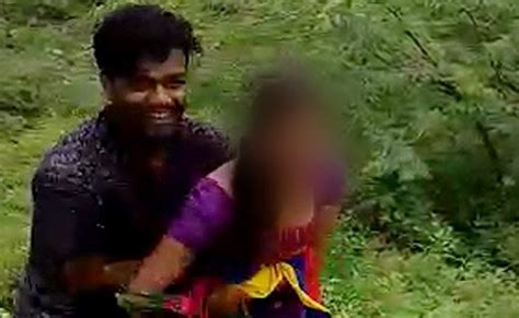 Village Girls Leaked In Field with bf💦💦💃💥🥵