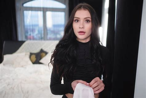 Matty Mila Perez (Lillssss) (matty_official) Her (OF) 19GB Updated Collection