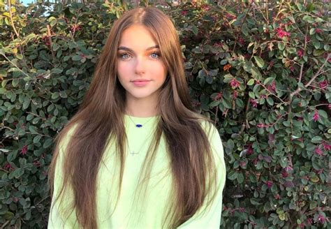 Petite Kinsley Wyatt leaks OF