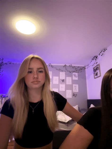 beautiful girl leaked nudes