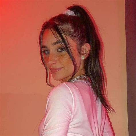 Mackenzie Jones - mackzjones - mackenziejones