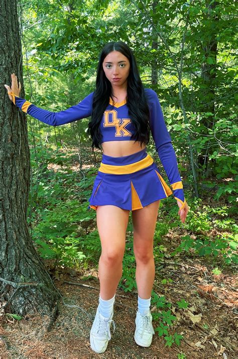 Molly Moon - mollymoonnn - mollymoon - molly_m00n
