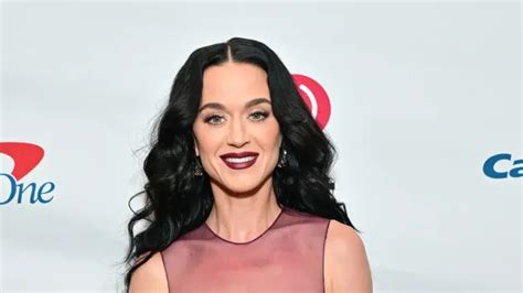 Slim Katy (Slimkaty) (SlimKatyCakes) (lilslimcake)