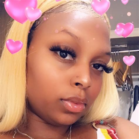 Mya Monroe mega leaks