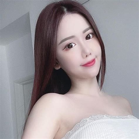 Jenna Chew - jennachew