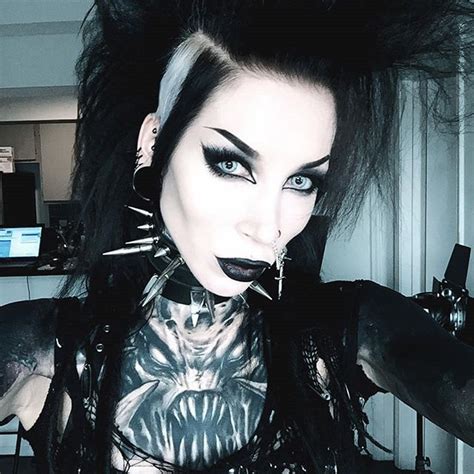Razor Candi (razorcandi)