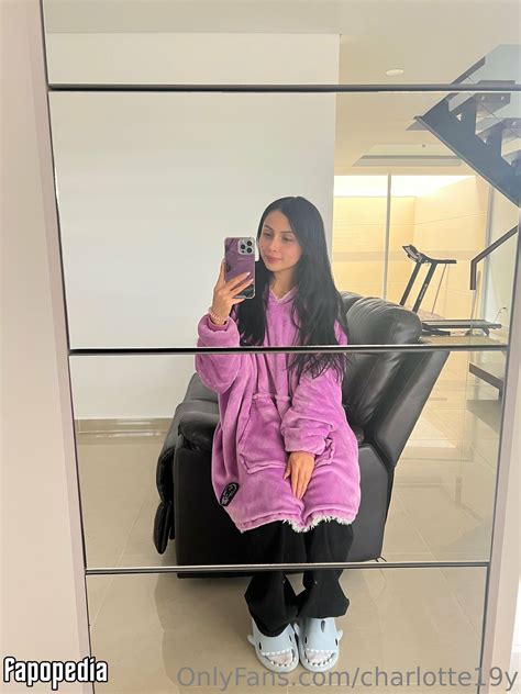 Charlotte19y mega leaks