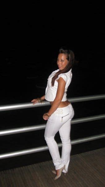 Yaela Vonk MILF mega leaks