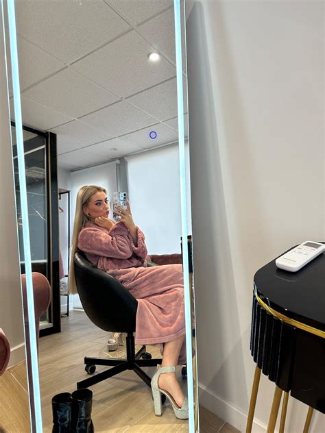 Emily Bellezx mega leaks