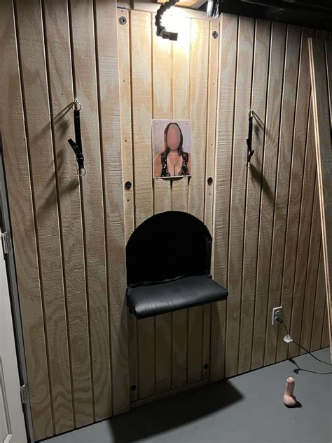 GLORY HOLE LOAD MEGA PREMIUM COLLECTION 37.9 GB - 57 VIDS