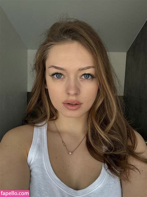 🔥Mia Lolly OnlyFans Last Update - Perfect T33N🔥