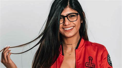 MIA KHALIFA
