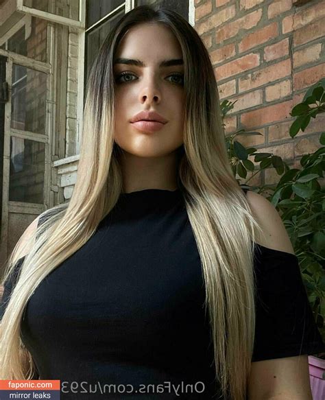 Luna Amor leaks OF