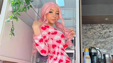 Waifu Mia - OnlyMegaLeaks
