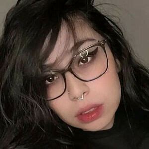 Jazmen00 / Petitencurvy112