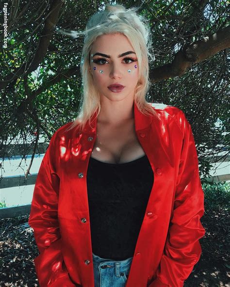 Kristen Hancher - OnlyMegaLeaks