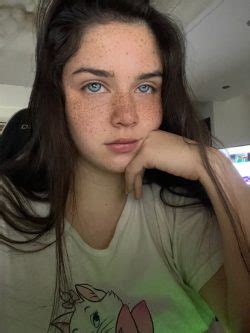 Sara Bustani leaks mega