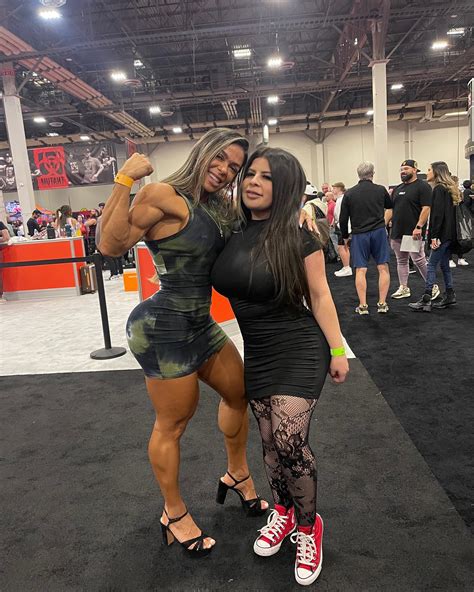 Fafa Araujo (Fafa Fitness) (Fafafitness11) (raff15)