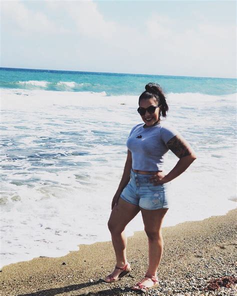 Natasha Navarro (OF) 15GB Updated Collection