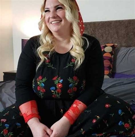 Casting Curvy (castingcurvy)