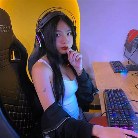 🔥Thanh Nhen 0.29 GB OnlyFans Rare Collection - Babe🔥