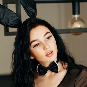 Laurine leaks OF