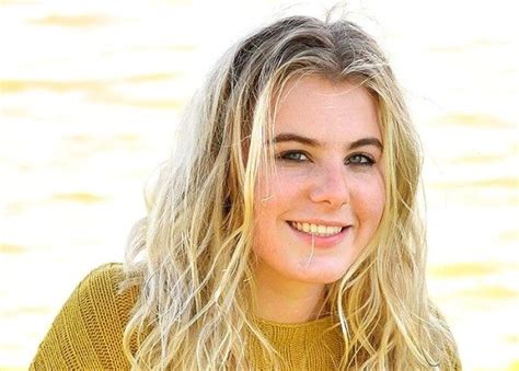 Isabelle Ryan - OnlyMegaLeaks