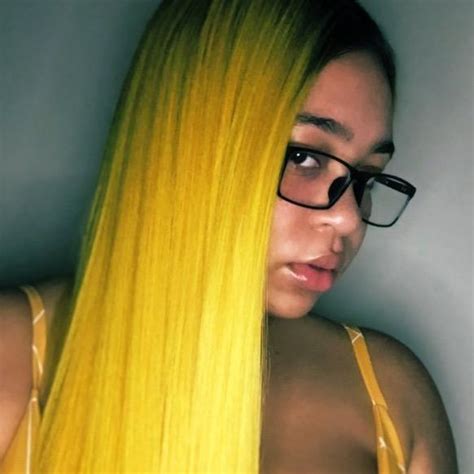 Wynter M (itswynter)